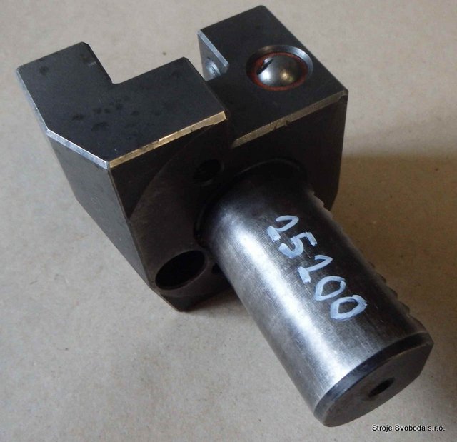 Držák nástroje B1-30x20x40 H (25200 (2).jpg)